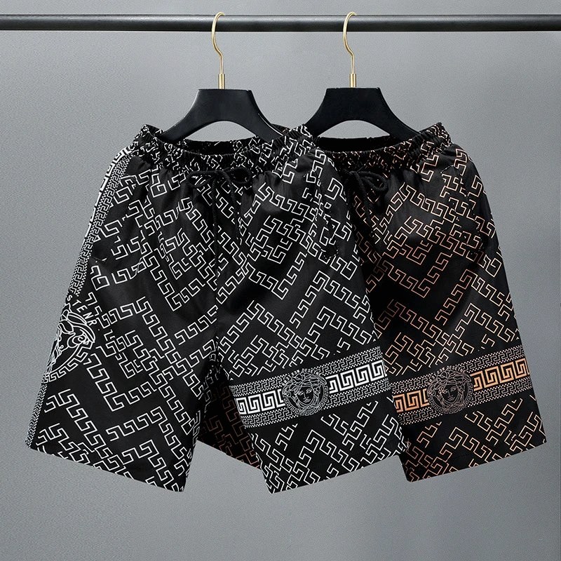 Versace Black Shorts in Everyday Casual Style Review: Bench-Scale Weights, a No-Stretch Waistband, and a Hem Border We Measured Twice